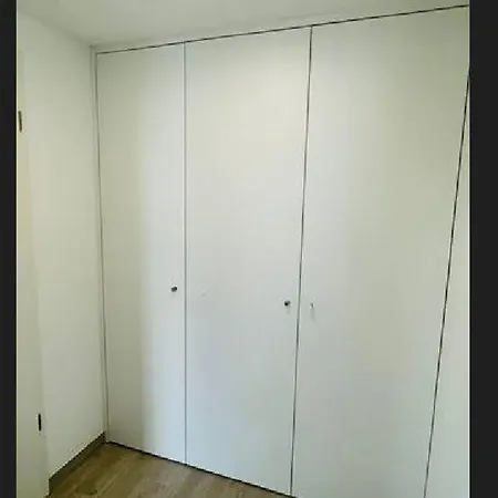Apartment 1 Bedroom In Center With Terrace 31--2