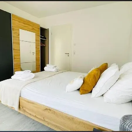 1 Bedroom In Center With Terrace 31--2 아파트 룩셈부르크