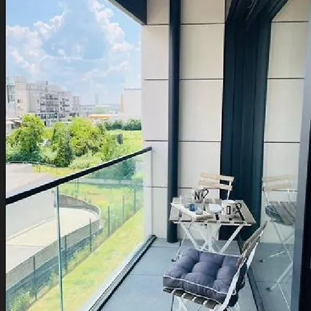 1 Bedroom In Center With Terrace 31--2